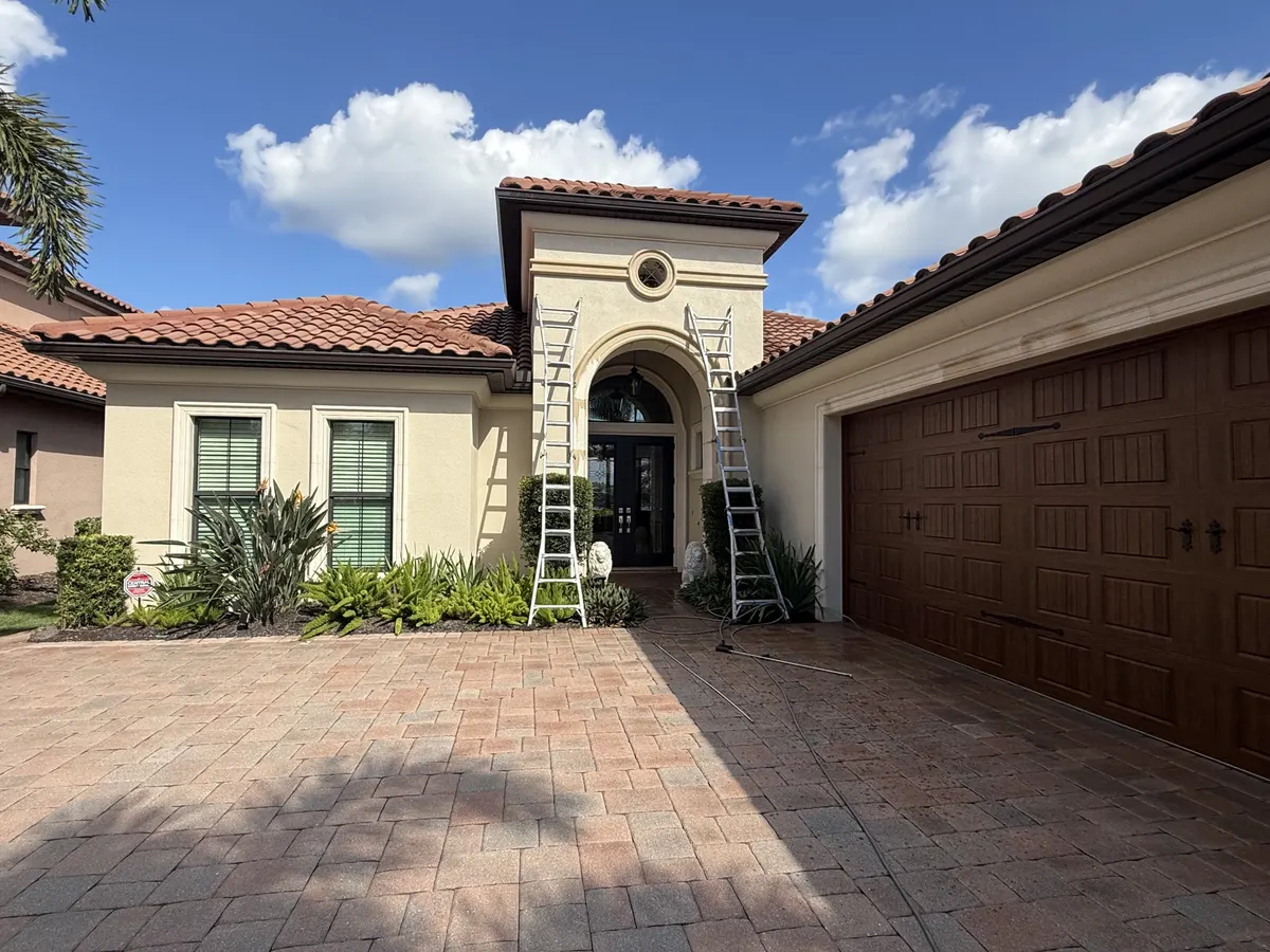 Before: Mediterranean-style home in Country Club East, Lakewood Ranch, before soffit painting